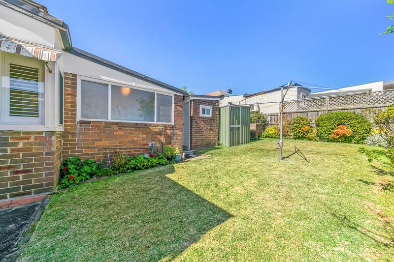 Photo - 25 Rowley Rd , Russell Lea NSW 2046 - Image 6