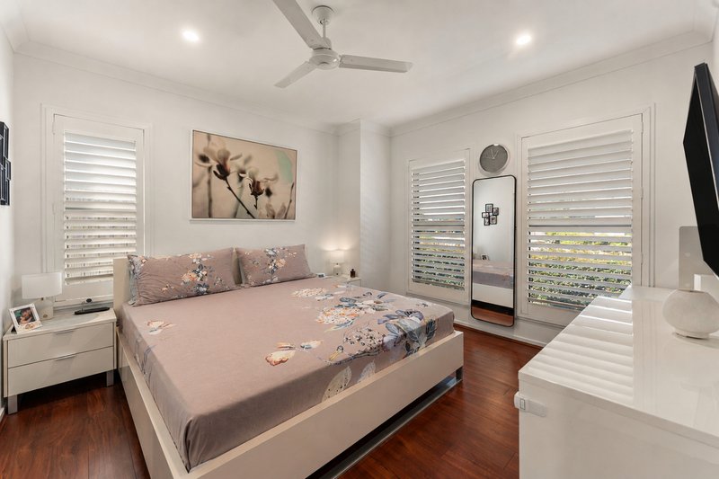 Photo - 25 Rowley Street, Strathpine QLD 4500 - Image 8