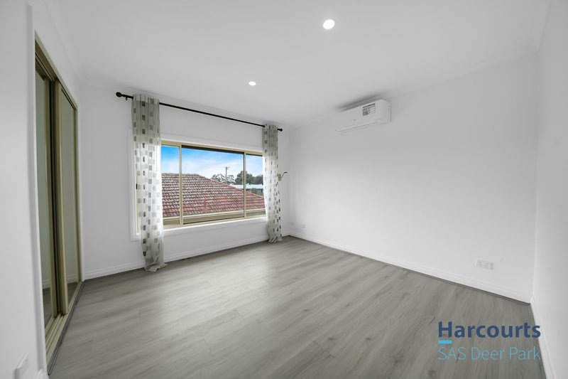 Photo - 2/5 Ruth Street, St Albans VIC 3021 - Image 6