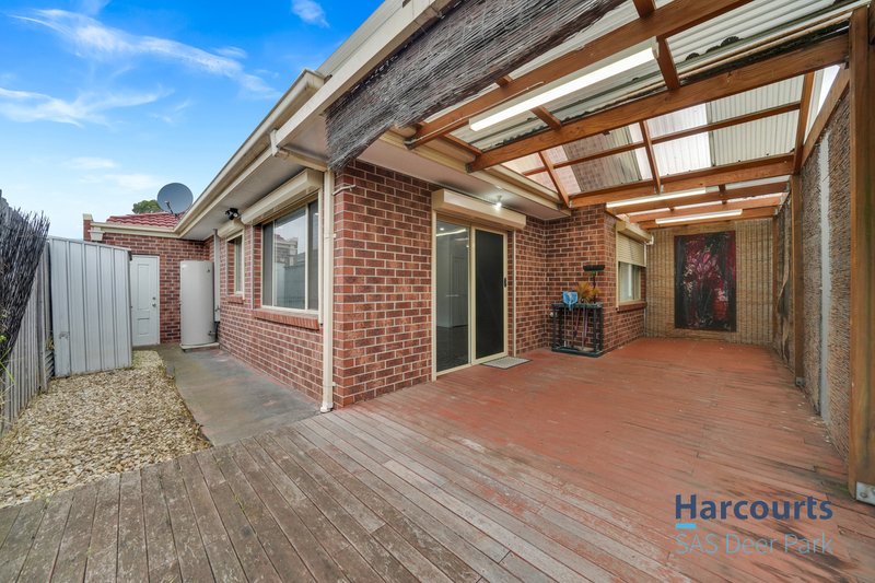 Photo - 2/5 Ruth Street, St Albans VIC 3021 - Image 12
