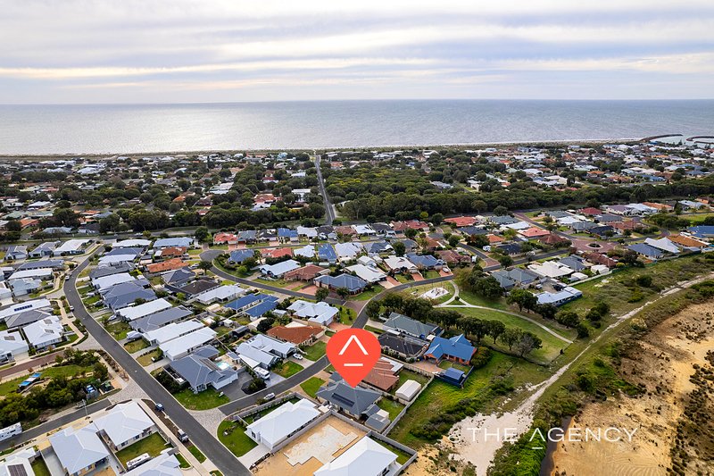 Photo - 25 Salamanda Drive, Geographe WA 6280 - Image 2