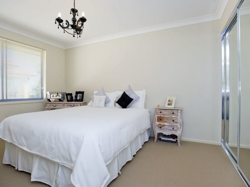 Photo - 25 Saratoga Avenue, Corlette NSW 2315 - Image 8