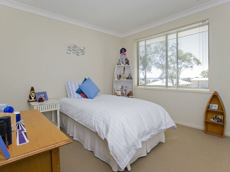 Photo - 25 Saratoga Avenue, Corlette NSW 2315 - Image 11