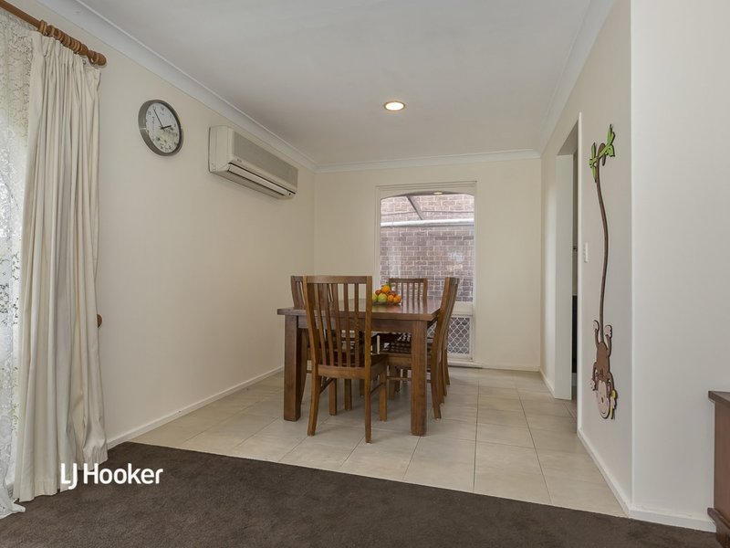 Photo - 25 Saturn Crescent, Modbury North SA 5092 - Image 6