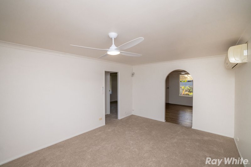 Photo - 2/5 Sciacca Avenue, Tuncurry NSW 2428 - Image 2