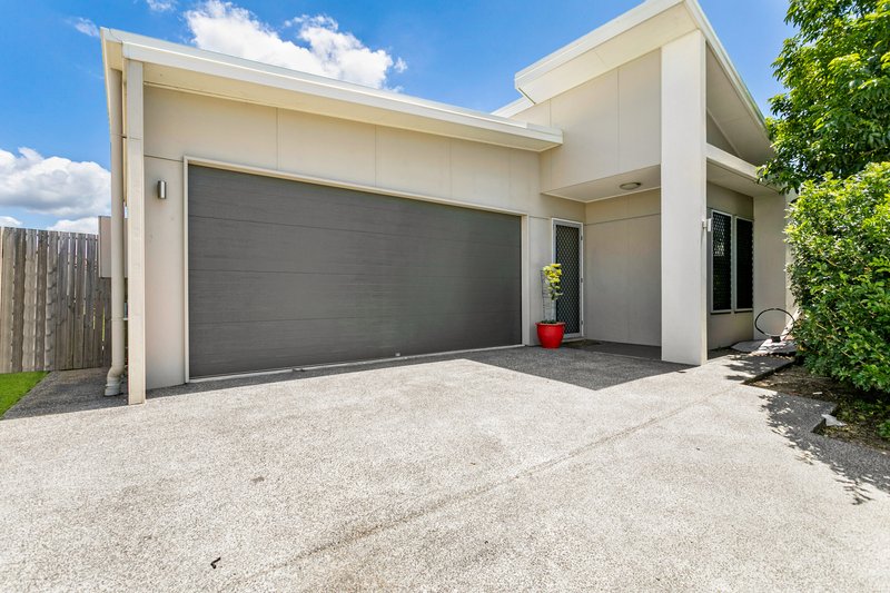 Photo - 25 Seabreeze Circuit, Deception Bay QLD 4508 - Image 1