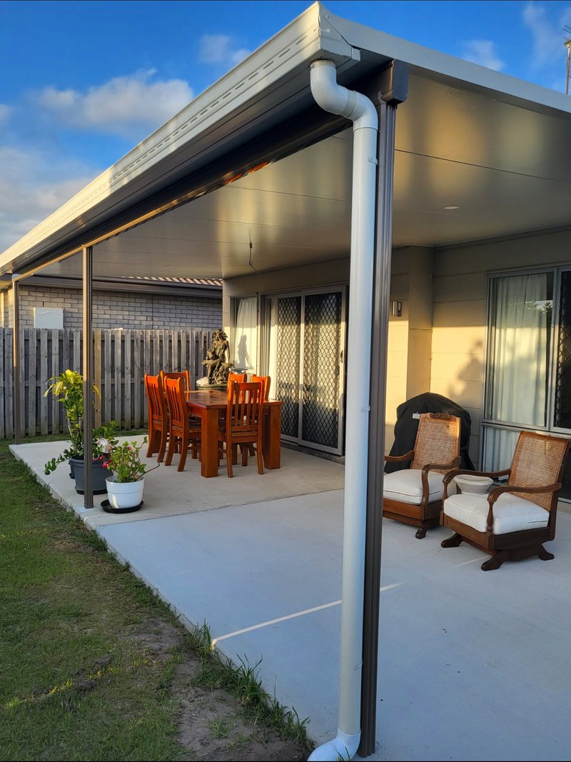 Photo - 25 Seabreeze Circuit, Deception Bay QLD 4508 - Image 9