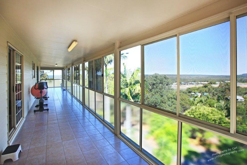 Photo - 25 Seaspray Drive, Agnes Water QLD 4677 - Image 7