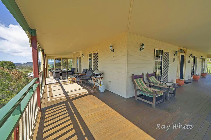 Photo - 25 Seaspray Drive, Agnes Water QLD 4677 - Image 10