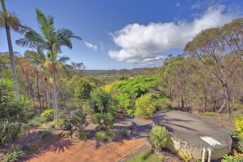 Photo - 25 Seaspray Drive, Agnes Water QLD 4677 - Image 12