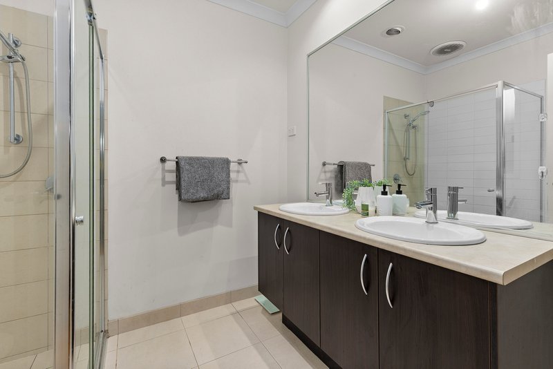 Photo - 25 Senecio Drive, Doreen VIC 3754 - Image 14