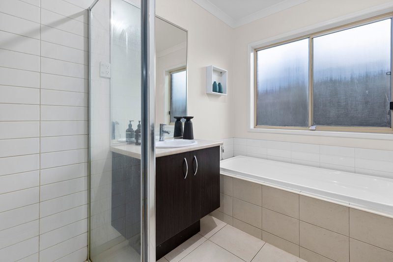 Photo - 25 Senecio Drive, Doreen VIC 3754 - Image 17