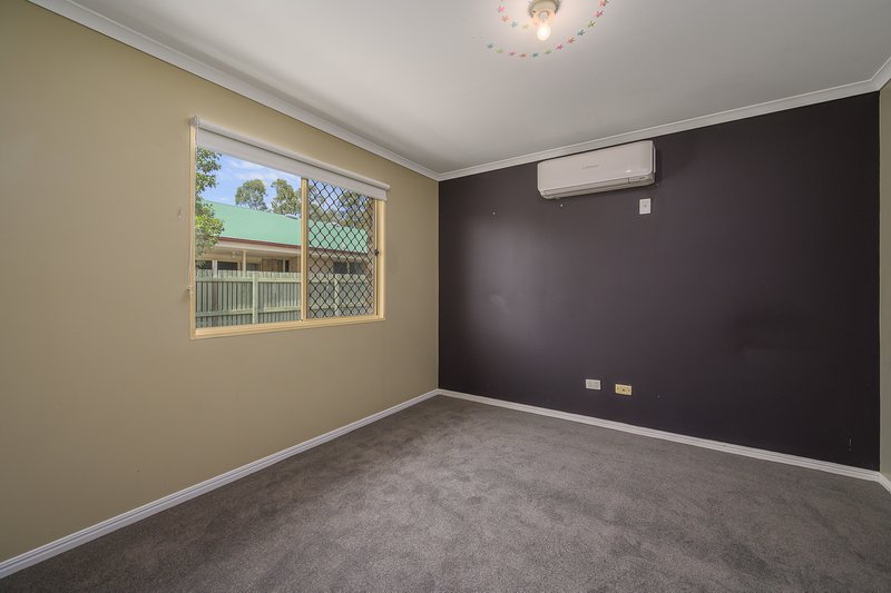 Photo - 25 Shaw Street, New Auckland QLD 4680 - Image 11