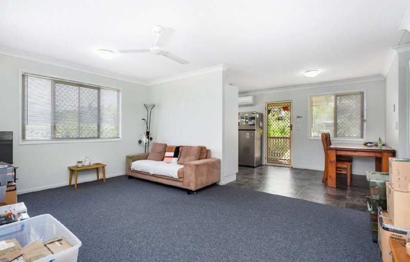 Photo - 25 Sheedy Avenue, Frenchville QLD 4701 - Image 3