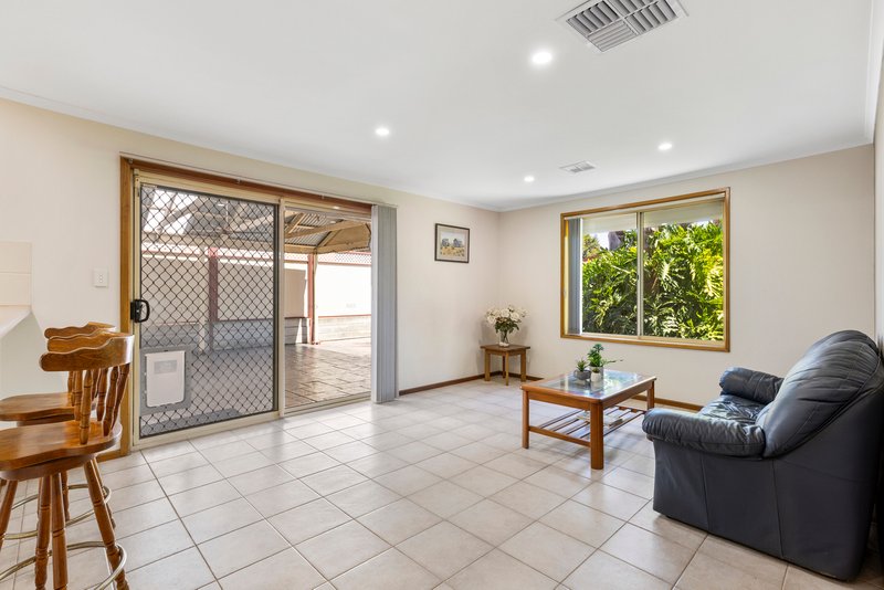 Photo - 25 Shelley Street, Tea Tree Gully SA 5091 - Image 11