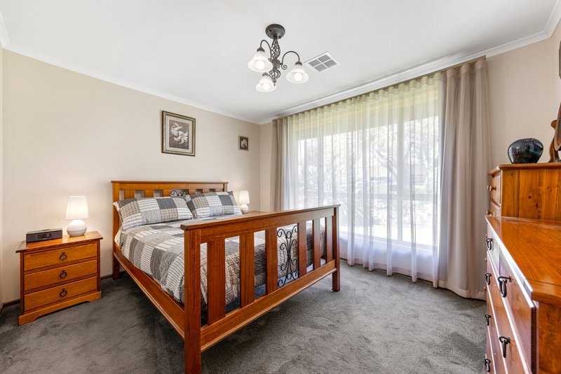 Photo - 25 Shelley Street, Tea Tree Gully SA 5091 - Image 14