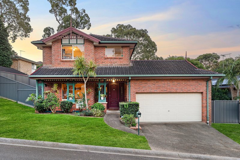 Photo - 25 Silverleaf Row, Menai NSW 2234 - Image 1
