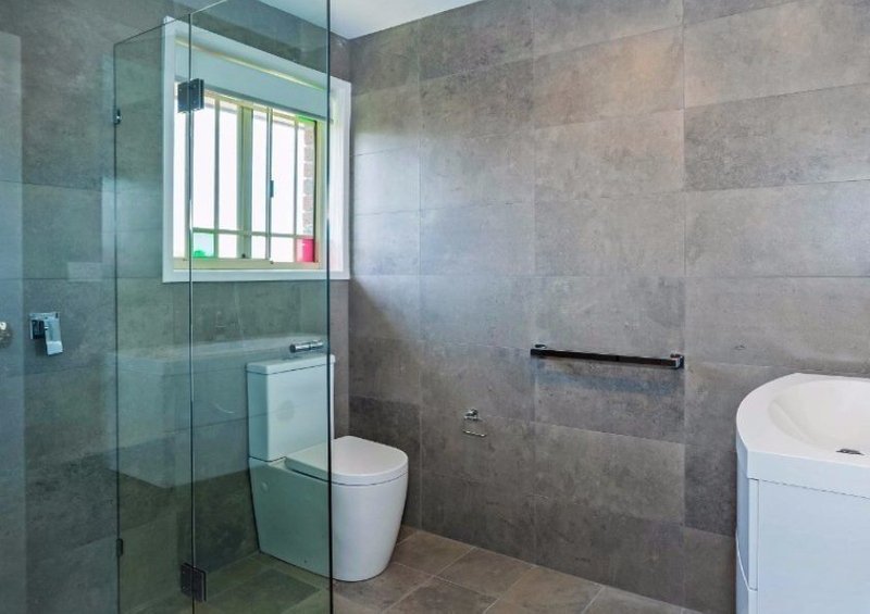 Photo - 25 Silverleaf Row, Menai NSW 2234 - Image 5