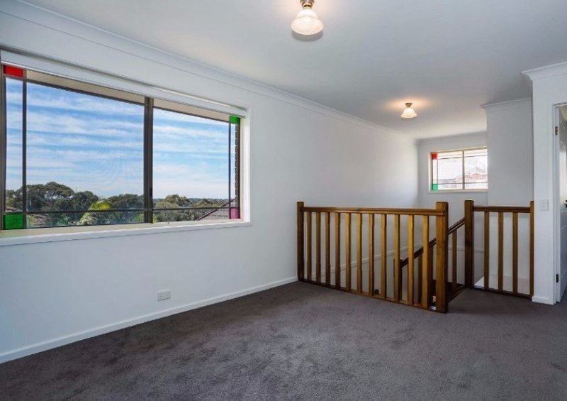 Photo - 25 Silverleaf Row, Menai NSW 2234 - Image 7