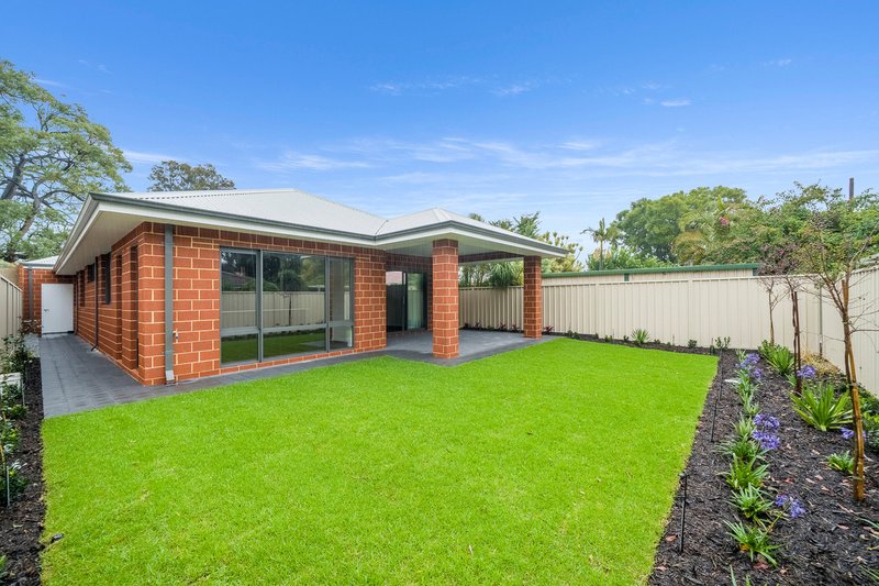 Photo - 25 Solandra Way, Forrestfield WA 6058 - Image 32