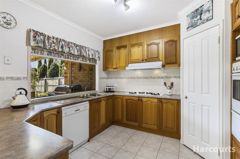 Photo - 25 Southern Boulevard, Narre Warren South VIC 3805 - Image 3