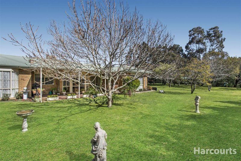 Photo - 25 Southern Boulevard, Narre Warren South VIC 3805 - Image 11