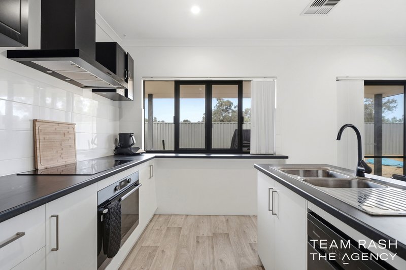 Photo - 25 Speewah Street, Hilbert WA 6112 - Image 18
