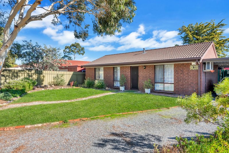 Photo - 25 Spencer Drive, Morphett Vale SA 5162 - Image 2