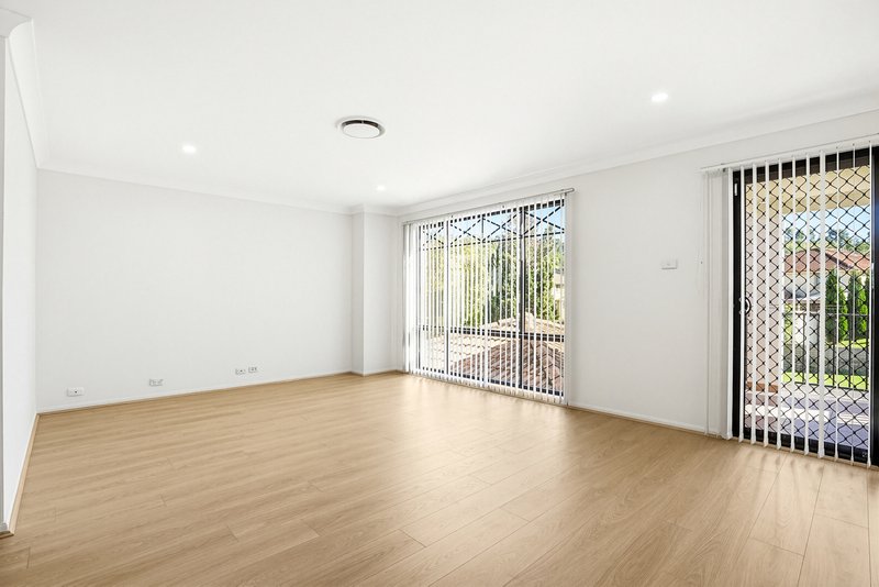 Photo - 25 St Georges Crescent, Cecil Hills NSW 2171 - Image 7