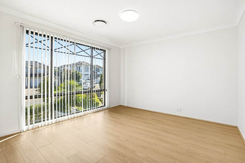 Photo - 25 St Georges Crescent, Cecil Hills NSW 2171 - Image 10