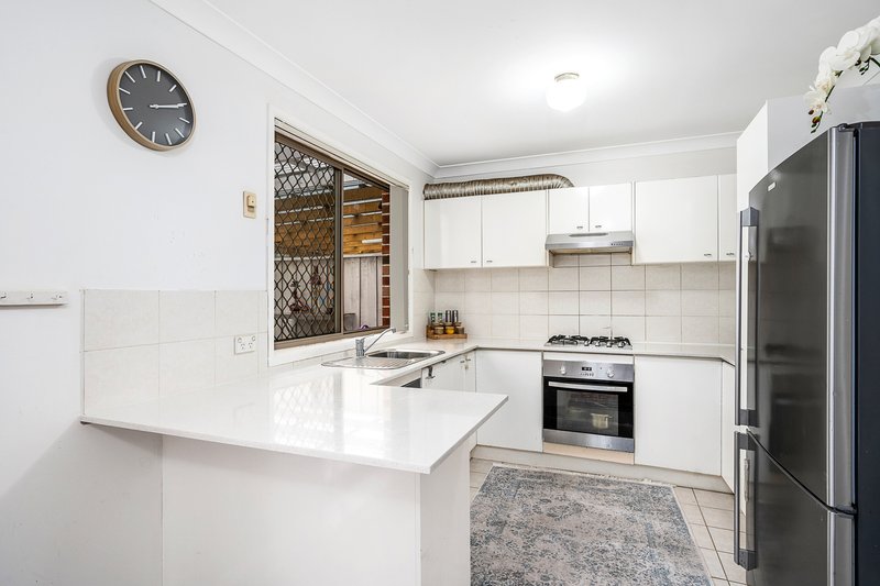 Photo - 25 St Pauls Way, Blacktown NSW 2148 - Image 3