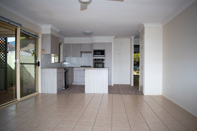 Photo - 25 Statesman Circuit, Sippy Downs QLD 4556 - Image 2