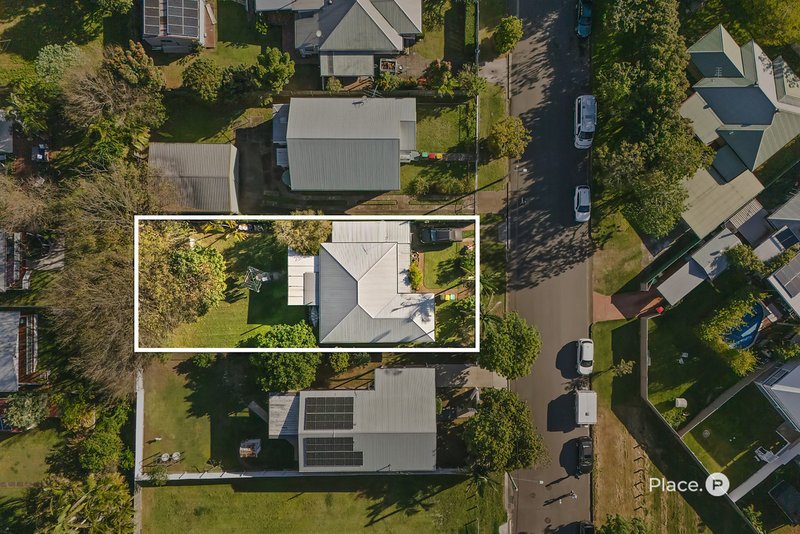 Photo - 25 Station Avenue, Northgate QLD 4013 - Image 2