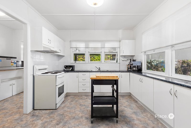 Photo - 25 Station Avenue, Northgate QLD 4013 - Image 4