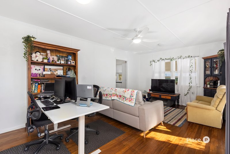 Photo - 25 Station Avenue, Northgate QLD 4013 - Image 5