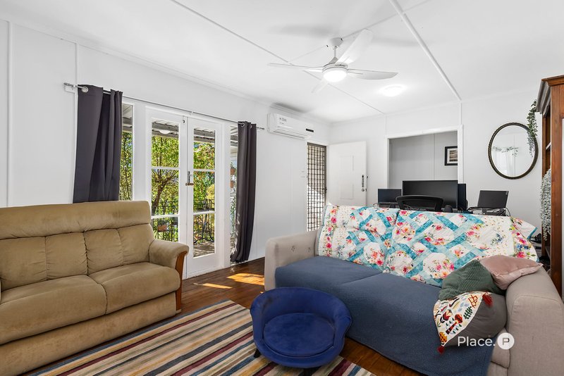 Photo - 25 Station Avenue, Northgate QLD 4013 - Image 6
