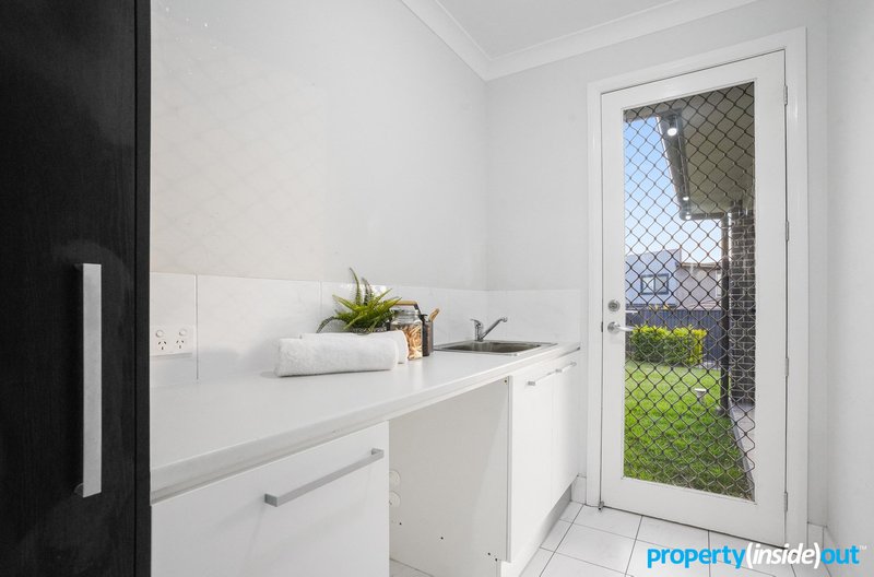 Photo - 25 Steward Drive, Oran Park NSW 2570 - Image 21