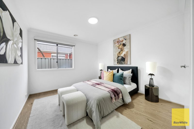 Photo - 25 Stonehill Drive, Maddingley VIC 3340 - Image 8