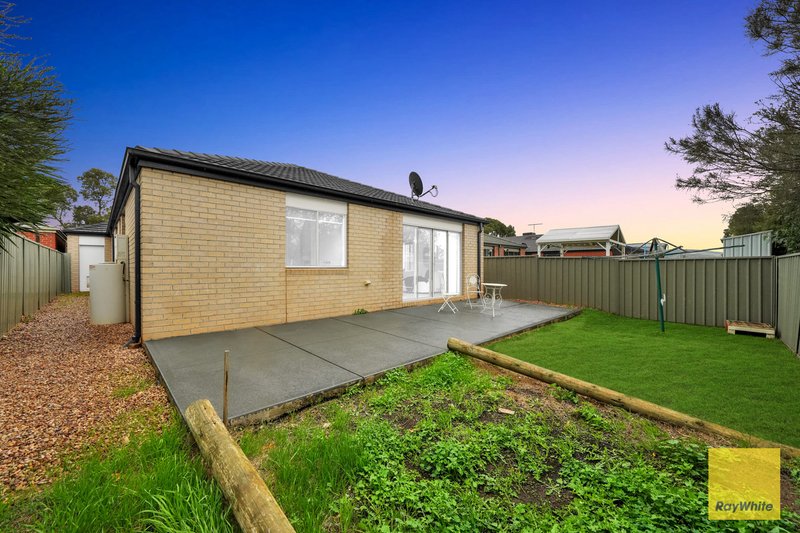 Photo - 25 Stonehill Drive, Maddingley VIC 3340 - Image 11