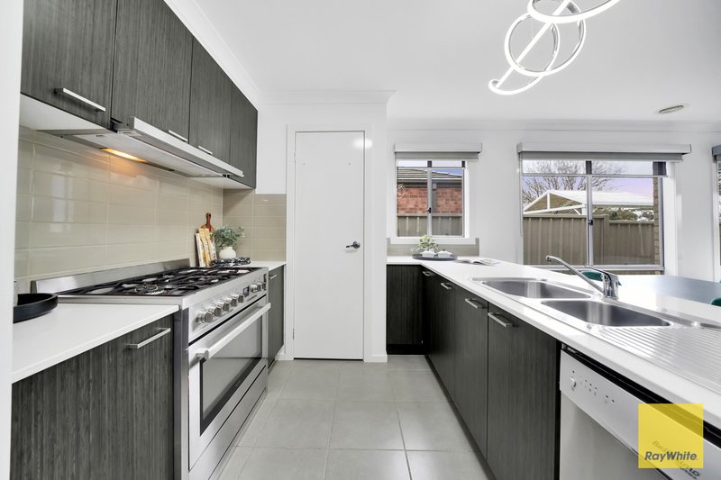 Photo - 25 Stonehill Drive, Maddingley VIC 3340 - Image 13