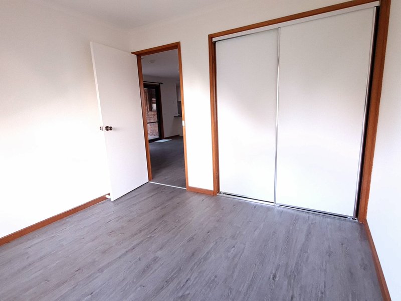 Photo - 25 Sunnyvale Crescent, Keysborough VIC 3173 - Image 3
