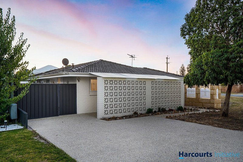 Photo - 25 Surrey Street, Dianella WA 6059 - Image 2