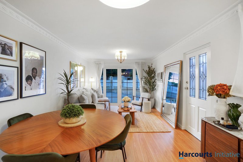 Photo - 25 Surrey Street, Dianella WA 6059 - Image 3