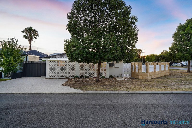Photo - 25 Surrey Street, Dianella WA 6059 - Image 34