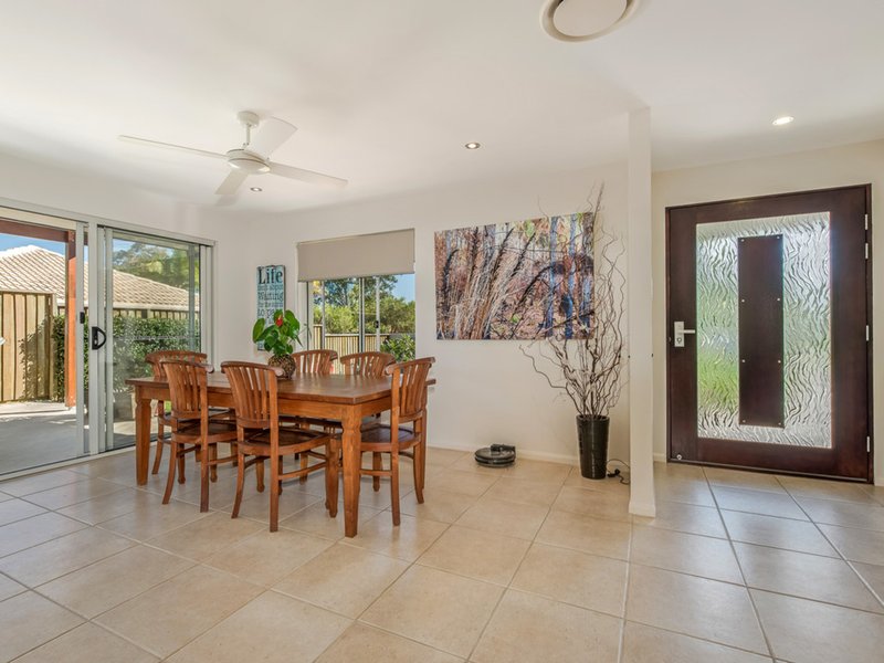 Photo - 25 Tait Street, Tewantin QLD 4565 - Image 7