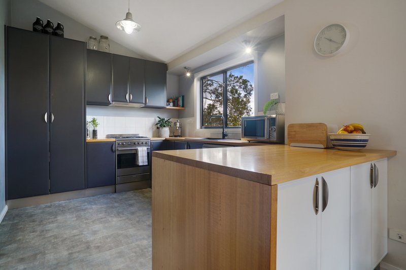 Photo - 25 Takone Street, Geilston Bay TAS 7015 - Image 6