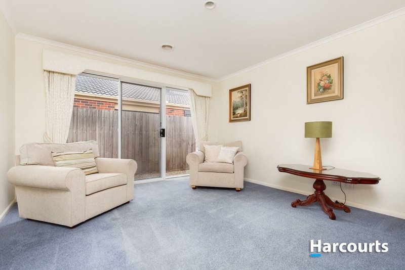 Photo - 25 Tantallon Blvd , Beaconsfield VIC 3807 - Image 7