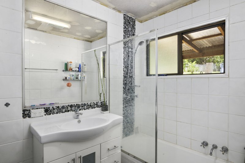 Photo - 25 Taperell Drive, Tugun QLD 4224 - Image 7