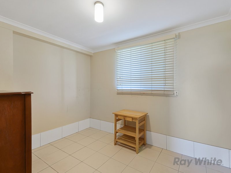 Photo - 25 Tarwarri Street, Bracken Ridge QLD 4017 - Image 16