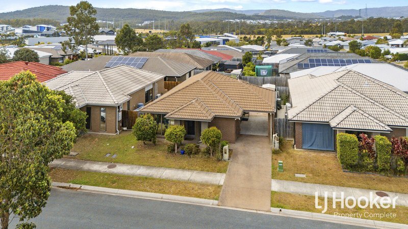 Photo - 25 Tasker Street, Yarrabilba QLD 4207 - Image 4
